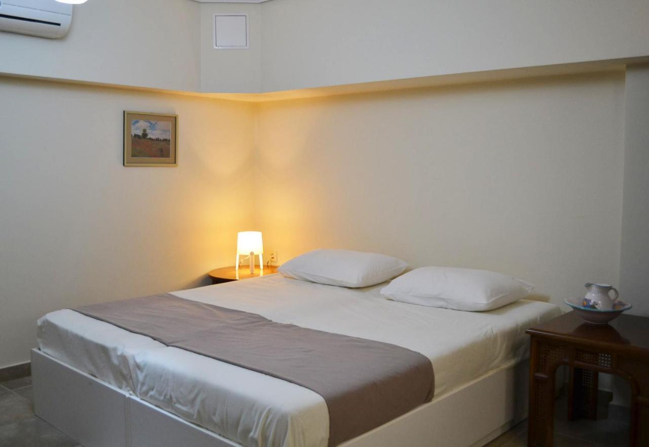Kalamata Beach Maizonette Ground Floor And Semi-Basement With Yard מראה חיצוני תמונה